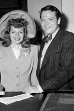 Rita Hayworth And Husband Orson Welles Wall Art Home Decor - POSTER 20x30