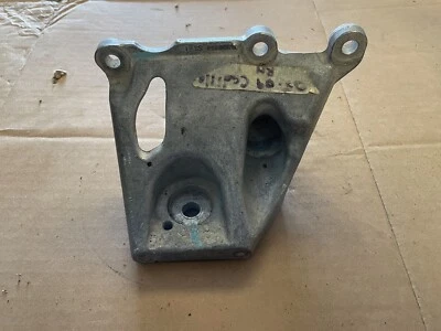 2005 2006 2007 2008 2009 2010 2011 Cadillac STS Engine Mount Bracket 3.6L RH - Image 1 of 4