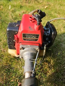 Kawasaki TG24 Strimmer - BREAKING FOR PARTS. Most Parts Available  - Picture 1 of 4