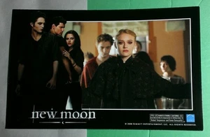 TWILIGHT NEW MOON MOVIE STILL EDWARD VOLTURI ALICE DAKOTA FANN LOBBY CARD POSTER - Picture 1 of 1