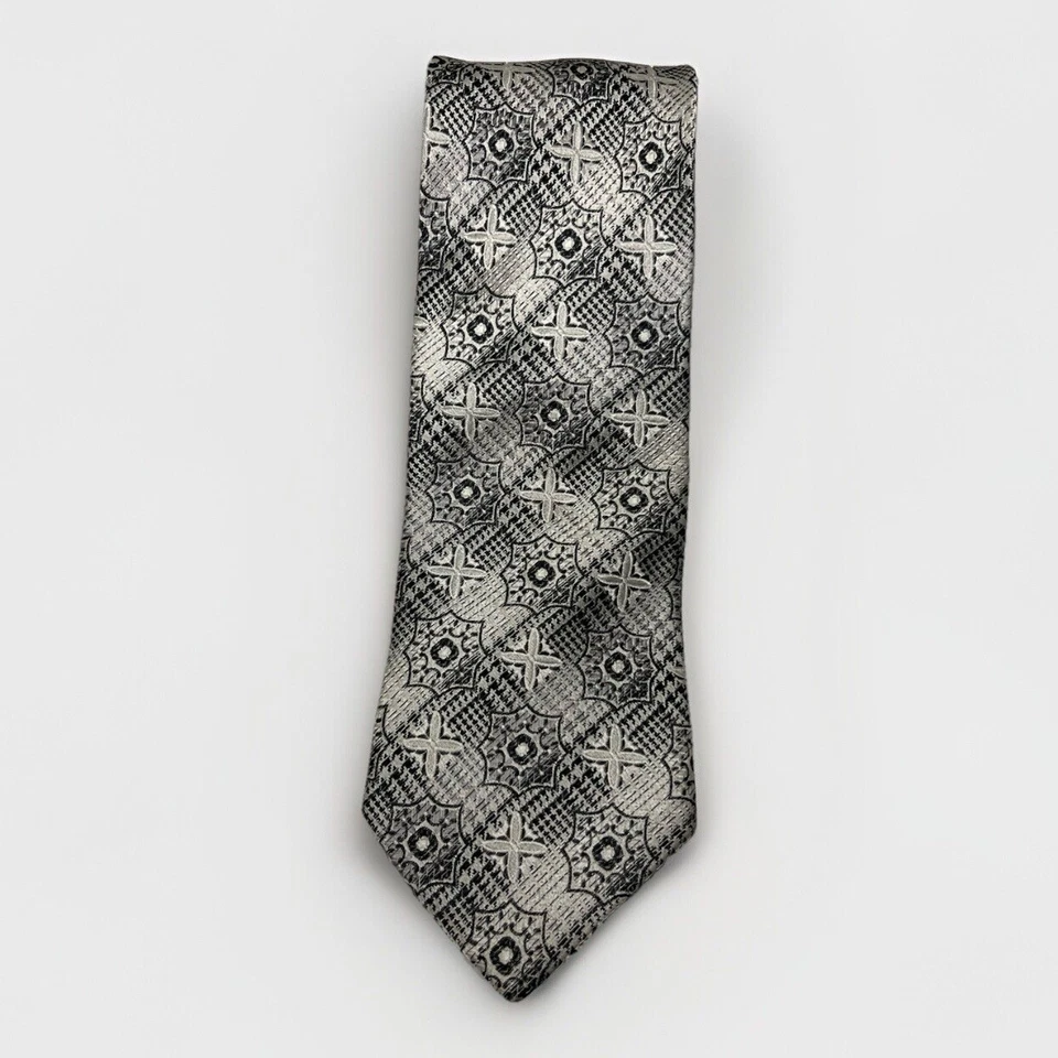 Corbata plateada The Big Knot de Steven Land formas geométricas con estampado de ráfaga 100 % seda Foto 1 de 3