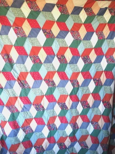 Quilt Diamond Patchwork handmaschinengenäht Nachlass 87"x97" Mehrzweck Bergung - Bild 1 von 12