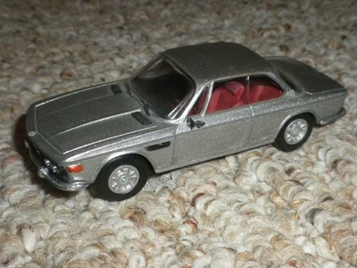 1:43 Schuco BMW 3.0 CSi plata modelo fundido a presión lanzamiento promocional de fábrica sin caja Foto 1 de 4
