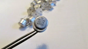 2N3725 Motorola Bipolar Junction Transistor NPN Type TO-39 FORMED LEADS (10pcs) - Picture 1 of 11