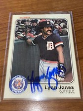 LYNN JONES 1983 FLEER AUTOGRAPH SIGNED Card #333 TIGERS