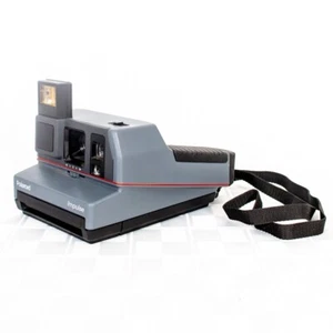 Macchina fotografica istantanea Polaroid Impulse 600 vintage con cinturino NON TESTATA - Foto 1 di 6