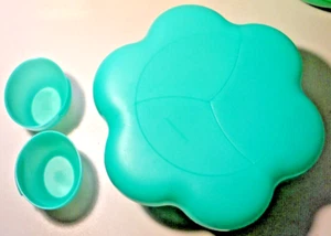 Vintage Tupperware Special Large Teal Snack Tray Container w/ Sauce Bowls 1960s! - Picture 1 of 5