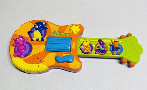 THE BACKYARDIGANS Musical Singing Guitar Toy 2006 Mattel Nick Jr Tested & Works! Cover