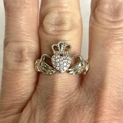 Anillo Milor Plata de Ley 925 Italia Pavimentar Amor Amistad Corazón Claddagh Banda Foto 1 de 4