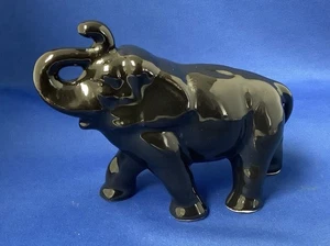 Sylvac Elephant in Black Glaze (14 cm) with Original Label - Picture 1 of 7
