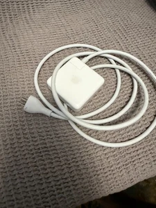 Apple 61W USB-C Power Adapter Ladegerät MacBook Pro A1947 - Bild 1 von 4
