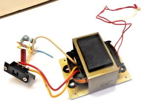 NUMARK  TURNTABLE TT1400  - TRANSFORMER  - PARTING OUT - Picture 1 of 7