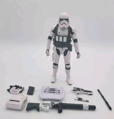Star Wars Black Series Amazon Excl Deluxe First Order Stormtrooper con equipo 6" Foto 1 de 4