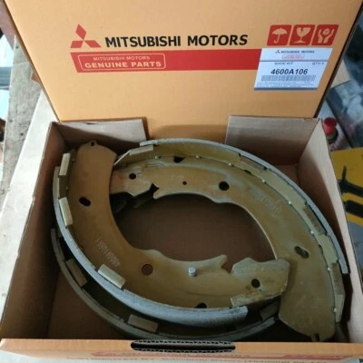 Genuine 2005 & up Mitsubishi L200 4G64 4N15 4D56 Rear Brake Shoe 4600A106 OEM - Image 1 of 4