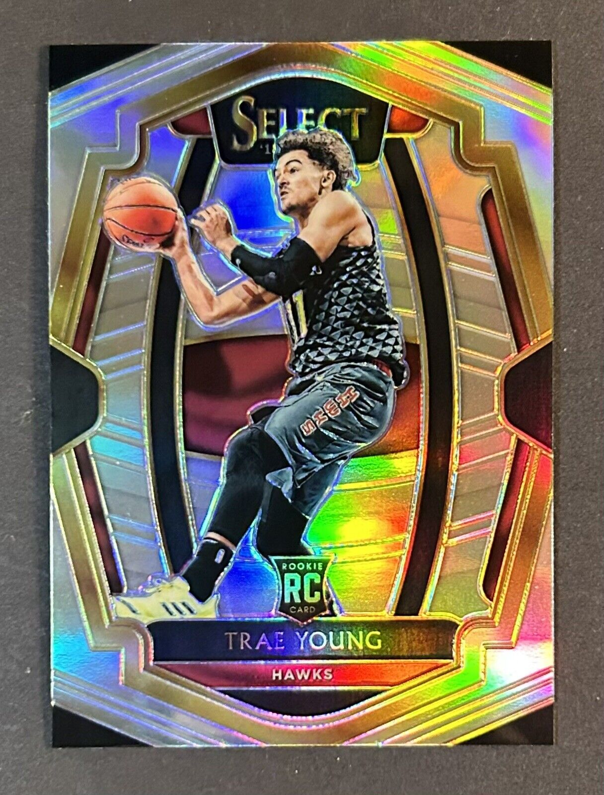 2018-19 Trae Young Select #142 Silver Prizm Premier Level Rookie RC Hawks