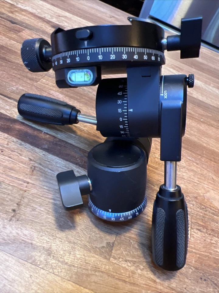 Cabezal de trípode de 4 vías SIRUI FD-01 Foto 1 de 4