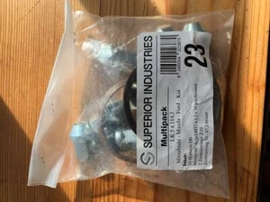 10x Muttern 60° Kegel M12 x 1,5 x 34 geschlossen + 2 Zentrierri (1,40 EUR/Stück) - Bild 1 von 1