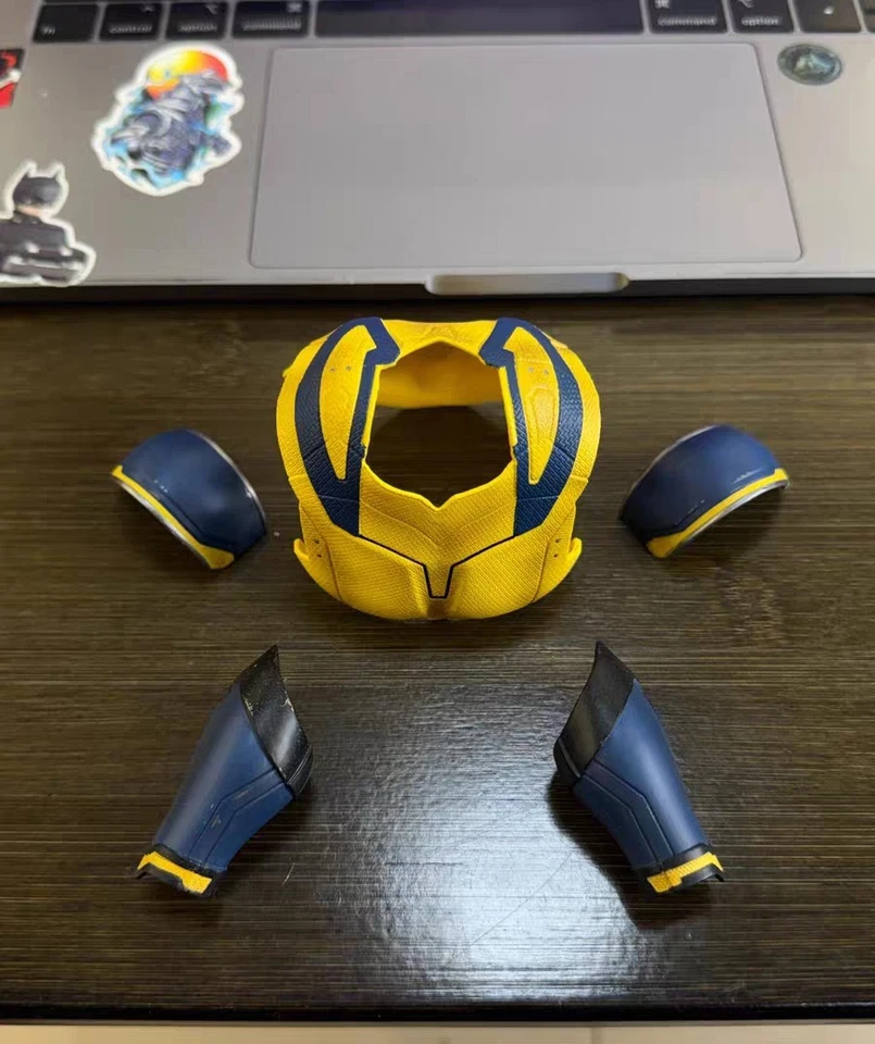 Armor Accessories Figure HT MMS754 Hot Toys 1/6 Deadpool Wolverine Collectible - Image 1 of 1