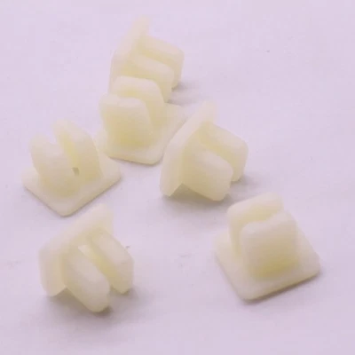 Tuerca de ojal para panel de ajuste de cuarto de panel interior de 10 piezas para Mazda 2 3 323 5 6 CX-5 Foto 1 de 4