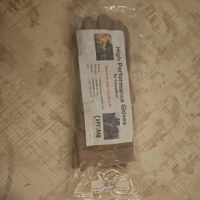 Guantes Camelbak Max Grip NT con manga bronceado desierto mediano MX04-09-Far Foto 1 de 4