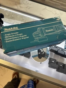 4-1/2" Paddle Switch Angle Grinder with AC/DC Switch MKT-9557PB Brand New! - Foto 1 di 2