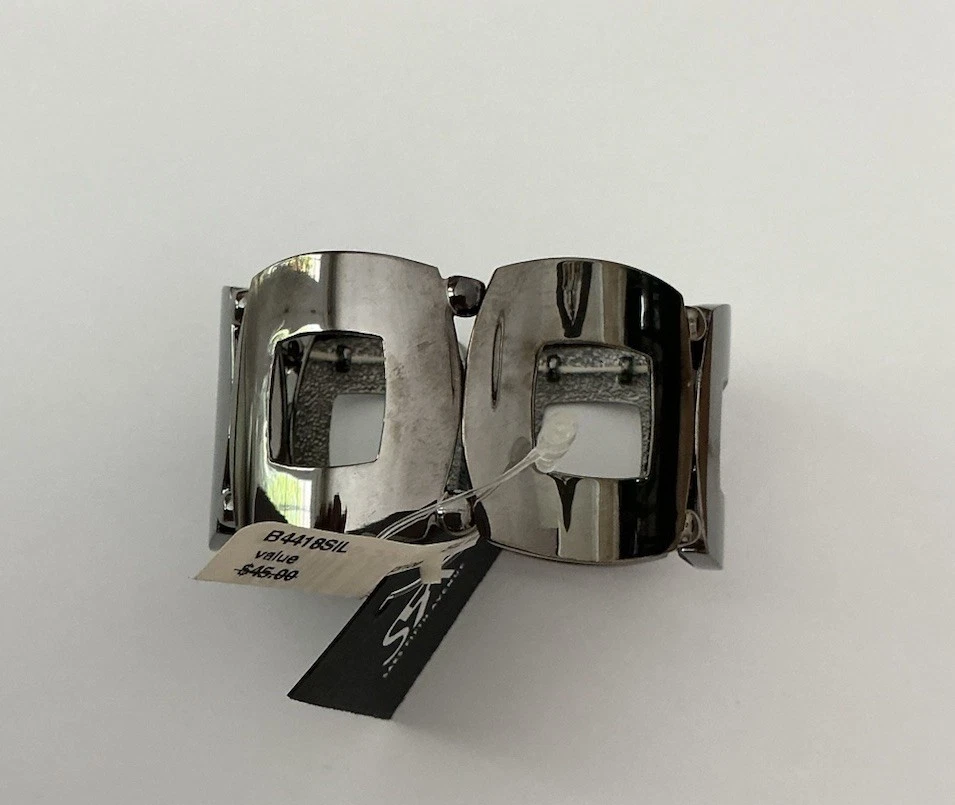 🆕 Pulsera Saks Fifth Avenue MODERNA Geométrica Brillante Gris Hematita Elástica-NUEVA CON ETIQUETAS Foto 1 de 1