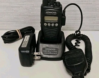 Kenwood TK-3212L-1 VHF Radio Portátil Micrófono, Cargador y Batería Sin Antena PROBADO Foto 1 de 4