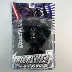 Figura de acción Star Wars Unleashed Darth Vader exhibición estatua 2005 - Imagen 1 de 9