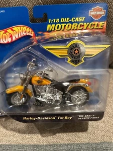 Hotwheel 1:18 Die Cast Motorcycle Harley Davidson Fat Boy - Picture 1 of 2