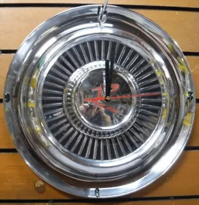 Reloj Rambler Classic 1961-1966 15" tapacubos cubierta rueda - Imagen 1 de 5