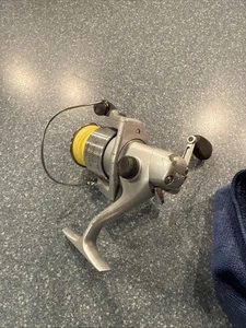 Daiwa Emblem-S 2500iA Spinning Fishing Reel 2500 - Picture 1 of 1