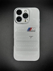 BMW M Performance Design Handyhülle für IPhone 16 Pro mit Kameraschutz - Bild 1 von 3
