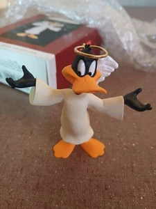 DAFFY DUCK ANGEL 1994 HALLMARK KEEPSAKE CHRISTMAS ORNAMENT - Picture 1 of 4