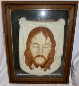 Extremely rare 19th century Jesus face plaque F. Beaudry. Shadow box. Weird. - Picture 1 of 13
