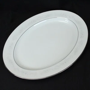 Noritake Cumberland 2225 Serving Platter Oval  13-3/4" - Picture 1 of 6