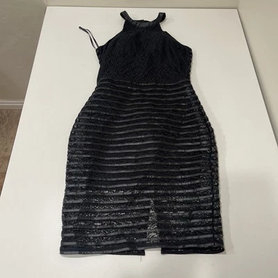 Vestido para mujer Guess negro con encaje imitación cuero halter talla 6 Foto 1 de 2