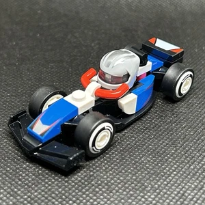 LEGO Formula 1 Collectible Mini Cars (71049) - VCARB Racing Bulls F1 Team Car - Picture 1 of 2