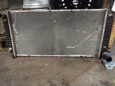 Зажимной выпускной шланг радиатора подходит для 03–04 EXPRESS 2500 VAN 1717908 - Изображение 1 из 4