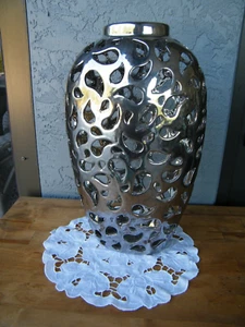 ART DECO LARGE SILVER DESIGNER CUT OUT- VASE -15" X 9" - Picture 1 of 3