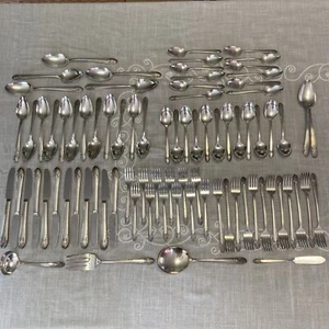 Vintage 81 Pc Crown Silverplate Radiance 1939 Silverware Flatware Service for 12 - Picture 1 of 10