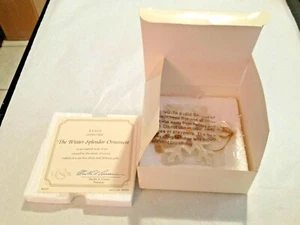 Lenox Porzellan irisierende WINTERPRACHT Schneeflocke Weihnachtsschmuck Neu im Karton/COA - Bild 1 von 2