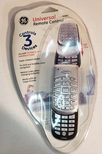 General Electric 3 Device Universal Remote Control - Silver - Picture 1 of 4