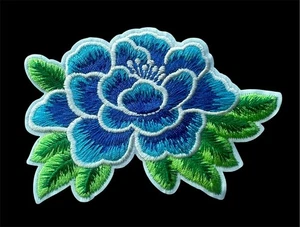 iron on patches shade of royal blue rose 3+1/2 x 2+1/2 inch - Picture 1 of 3