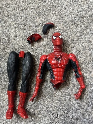 2001 ToyBiz 6” SPIDER-MAN Action Figure Spiderman Marvel Legends BROKEN  - Image 1 of 4