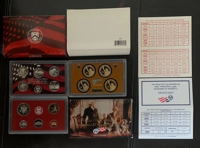 Juego de 14 monedas y certificado de autenticidad de plata de la Casa de la Moneda de Estados Unidos 2007 | Unc Foto 1 de 2