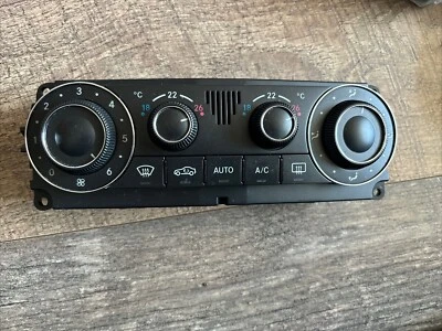 Genuine Mercedes A2038304085 C Class Electric AC Heating Control Panel Switch - Image 1 of 3