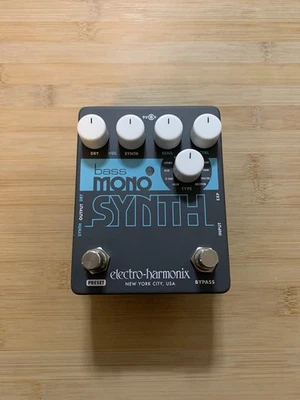 Electro-Harmonix Bass Mono Synth Pedal Synthesizer - Image 1 of 4