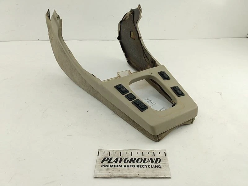 Bisel envolvente del panel de moldura de la consola central BMW 533i E28 se adapta a 82 83 84 85 86 87 88 Foto 1 de 4