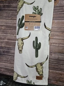 NEW Wrangler Blanket With Cactus And Cow Skulls 60x70” - Picture 1 of 5