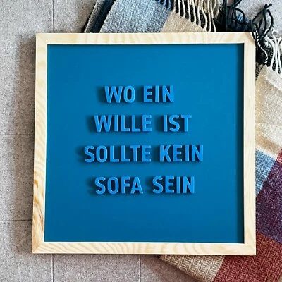 Magnetische Kreidetafel mit Holzrahmen 40 x 40 cm, zweiseitige Magnettafel - Bild 1 von 4